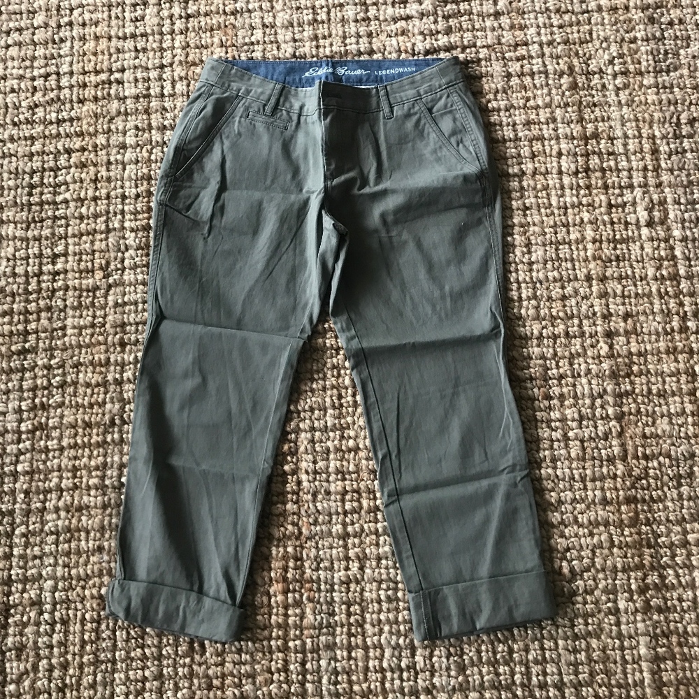 10 - Eddie Bauer - Cropped Chinos - NWOT